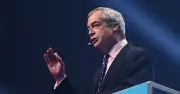 Reform UK en chute libre dans les sondages, les Tories en profitent avant les locales