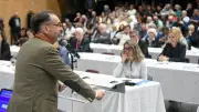 Robert Ménard réélu à la tête de l'Agglo Béziers Méditerranée, un exécutif renouvelé et féminisé