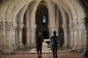 Saint-Eutrope de Saintes : entre légende et réalité historique