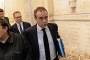 Sébastien Lecornu accélère l'électrification de l'économie pour l'intérêt national