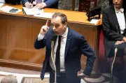 Sébastien Lecornu fragilisé par le recul sur le travail du 1er mai et les divisions internes