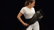 Stéphanie Fuster anime une conférence dansée sur le flamenco à Pont-Saint-Esprit