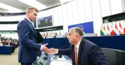 Strasbourg 2024 : Orban contraint de saluer Magyar, symbole du changement en Hongrie