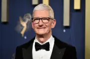 Tim Cook quitte la direction d'Apple après quinze années de mandat historique