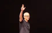Tim Cook quitte la direction d'Apple plus tôt que prévu, John Ternus prend la relève