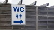 Toilettes à 960 000 dollars : la polémique enflamme Los Angeles