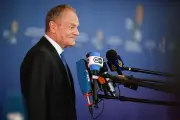Tusk salue l'absence d'Orban : « Plus de Russes dans la salle »