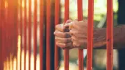 Vacances cauchemar : arrêté par erreur, un Roumain passe un mois en prison