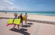 Vacances d'été 2026 : les Français réduisent leurs départs