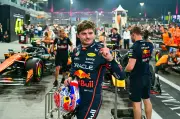 Verstappen menace de quitter la F1, ses concurrents Norris et Piastri s'inquiètent