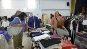 Vide-armoires de Pont-Saint-Esprit : un succès familial avec 97 exposants