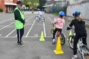 Vélorution initie les enfants au vélo avec Mondoux Vélo à l'école maternelle