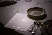Vol de porcelaine à l'Élysée : l'ancien argentier condamné à un an ferme sous bracelet