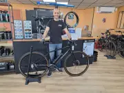 Youn Bike électrifie les vélos classiques près de la gare Sainte-Germaine