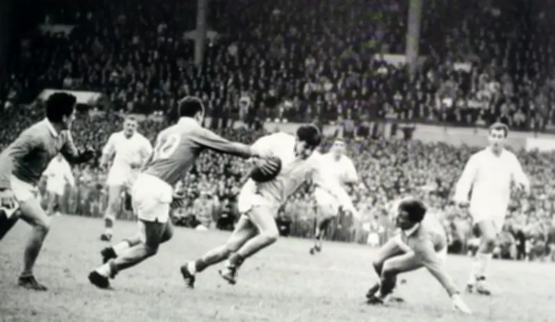 24 mai 1964 : la Section Paloise remporte le Brennus à Toulouse