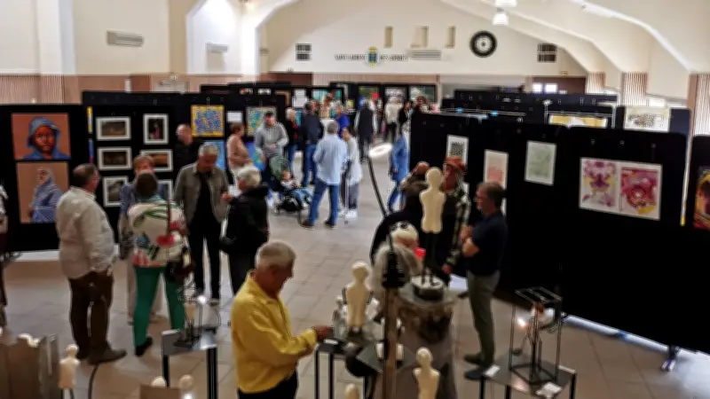 40e Salon des arts à Saint-Laurent-des-Arbres : 18 artistes exposent