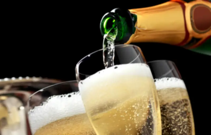 5 champagnes à petits prix chez E.Leclerc dès 19,90 €