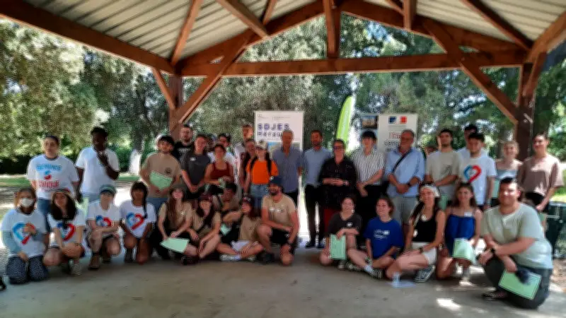 50 jeunes en service civique célèbrent l'environnement près de Gignac