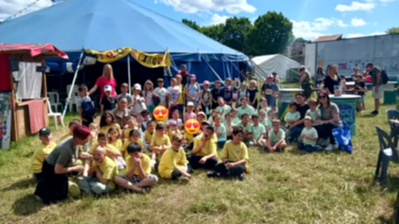 70 enfants des centres de loisirs au festival de cirque à Vabres-l'Abbaye