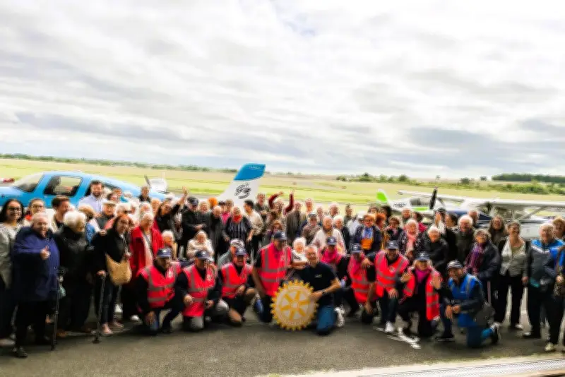 80 seniors de Médis s'envolent grâce au Rotary Club et à Des rêves et des ailes