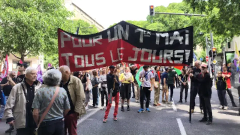 800 manifestants à Nîmes pour défendre les droits des travailleurs