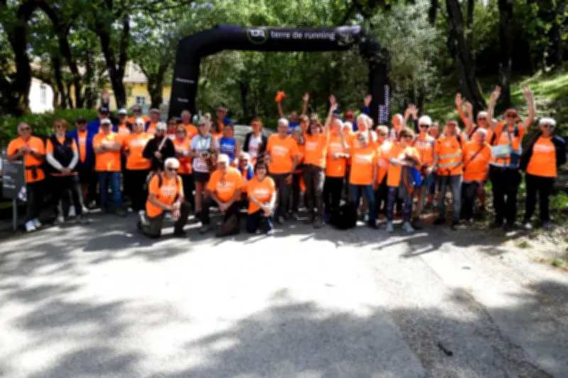 A Pedibus : 30 ans de randonnée célébrés à Ollières avec 300 participants