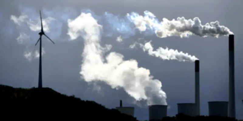 Abandon du scénario climatique extrême : gravité du réchauffement inchangée