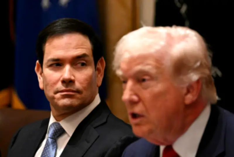 Accord USA-Iran : un compromis sur Ormuz, le nucléaire renvoyé