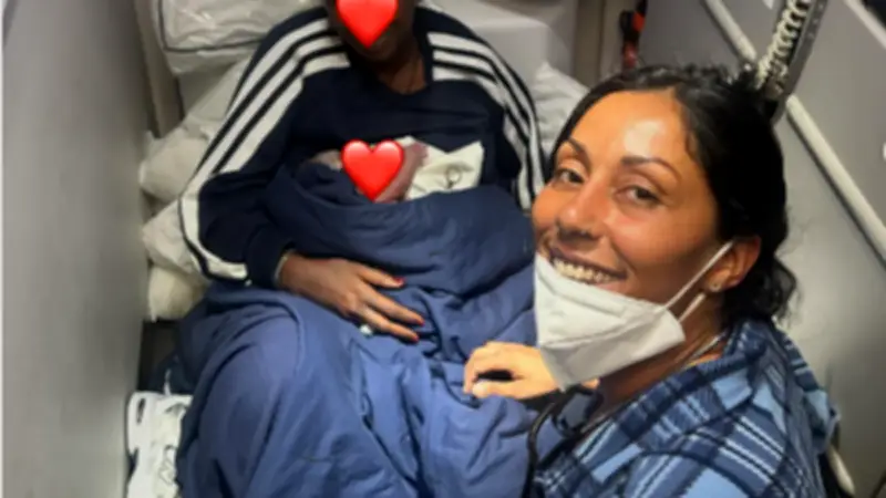 Accouchement en plein vol : une infirmière niçoise aide une passagère