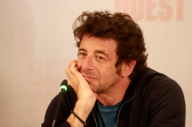 Accusations de viol: les variations de Patrick Bruel face aux enquêteurs en 2021 et 2022