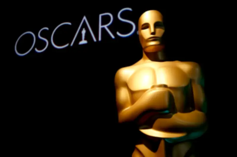 Acteurs et scénarios générés par IA exclus des Oscars
