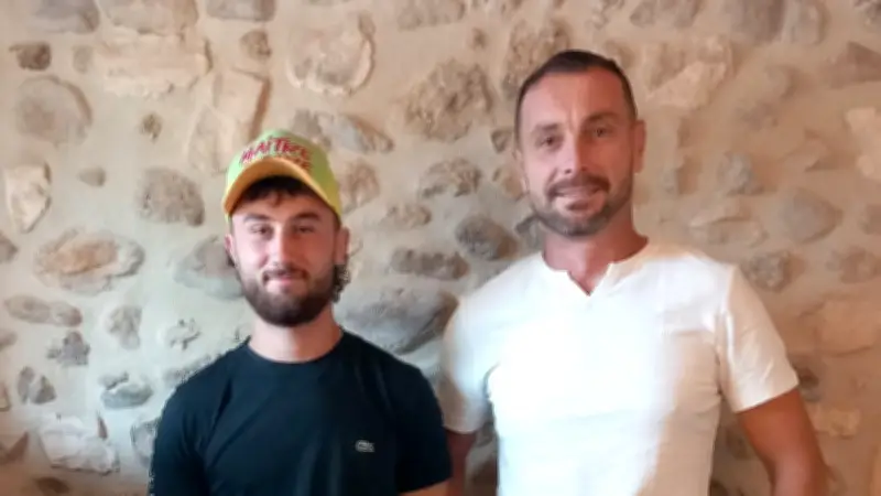 Adrian Payan, jeune maçon, vise le titre de Meilleur apprenti de France