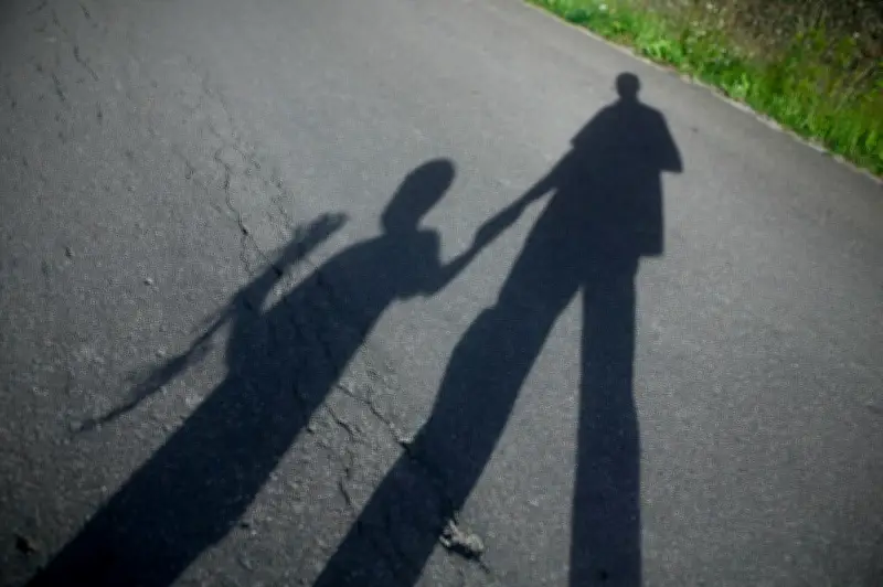 Affaire de pédocriminalité à Lille : les sites de baby-sitting sont-ils fiables ?