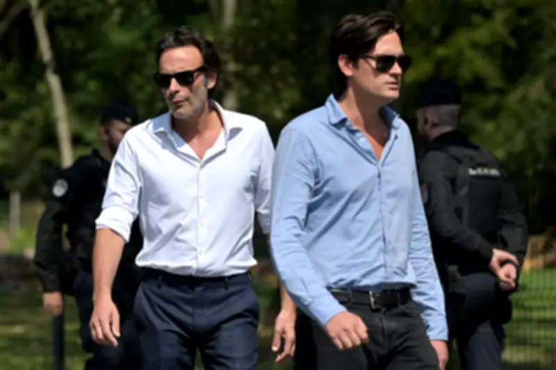 Affaire Delon : Anthony entendu pour cruauté envers son chien