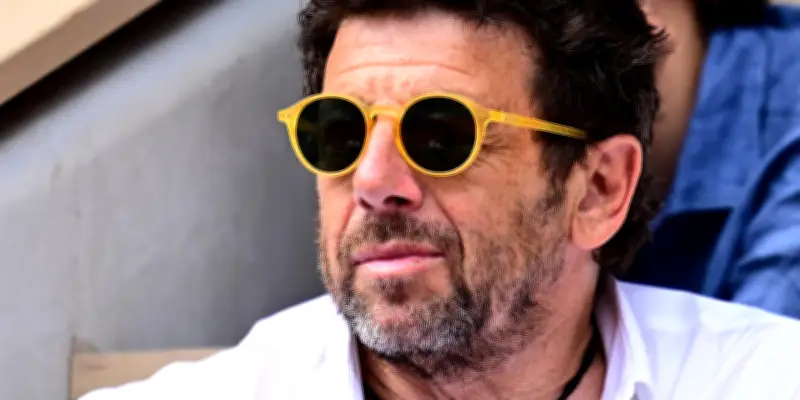 Affaire Patrick Bruel : comprendre les mécanismes des violences sexuelles