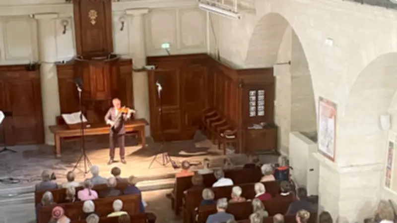 Affluence record pour les sonates de Bach en Uzège