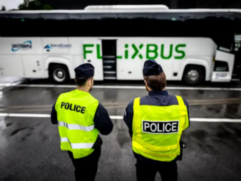 Agen : un homme au bracelet électronique interpellé après avoir saccagé un bus