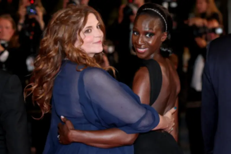 Agnès Jaoui : « Il faut se parler » sur #MeToo dans son nouveau film