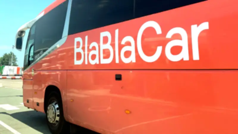 Agression sexuelle dans un Blablabus : le chauffeur arrête le bus devant une gendarmerie