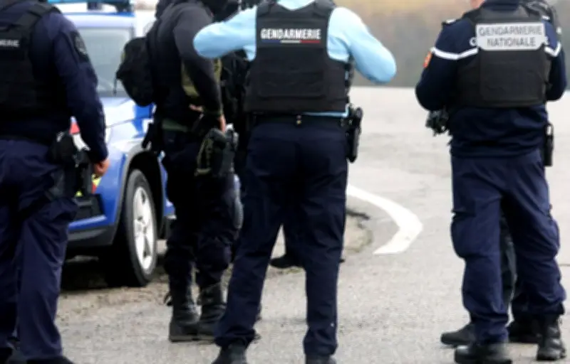 Aisne : une collégienne de 14 ans poignardée à mort, un ex-petit ami arrêté