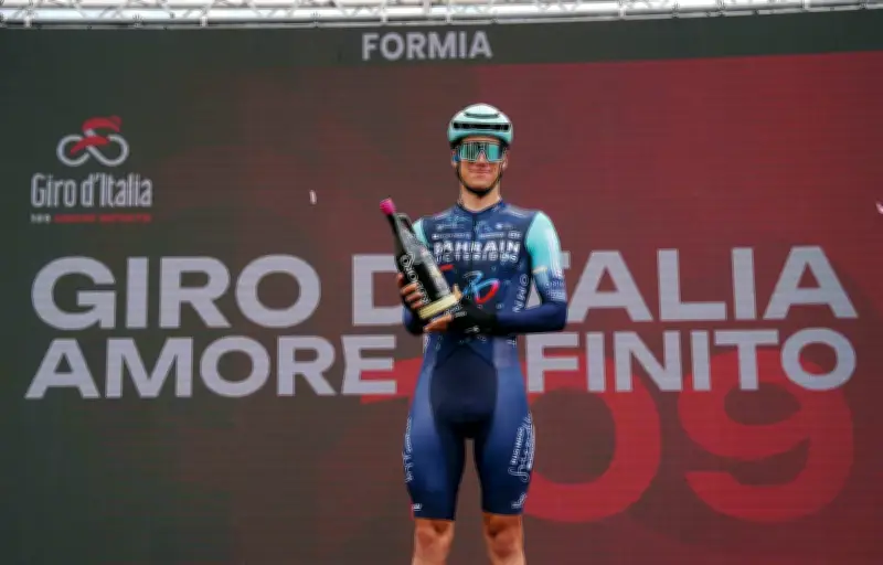 Alec Segaert surprend au Giro : victoire en solitaire à Novi Ligure