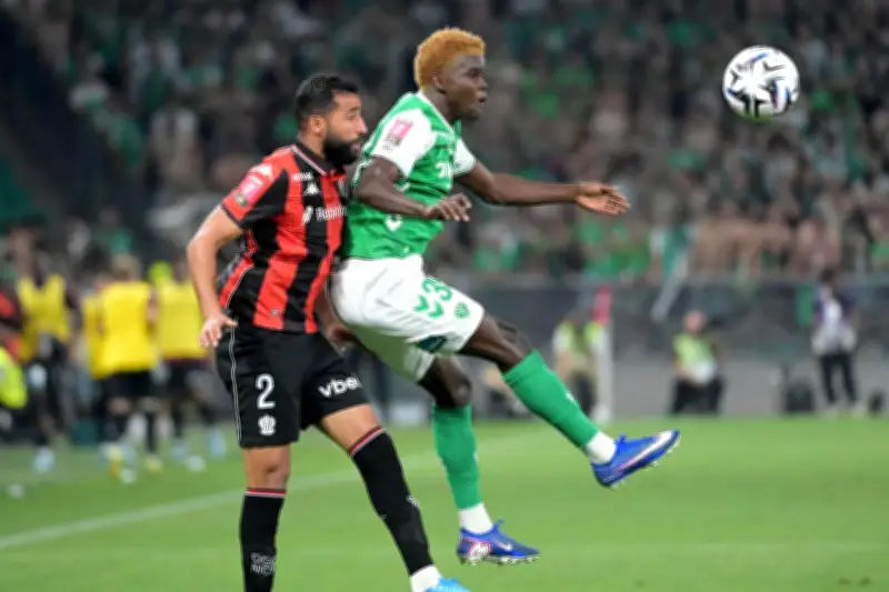 Ali Abdi attendu en tribunes contre Saint-Étienne après son départ en Tunisie