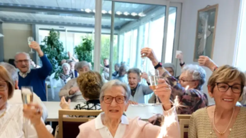 Alice fête ses 100 ans à la résidence Eyra à Valros