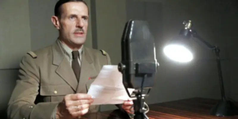 Alya Aglan : « De Gaulle est difficile à interpréter, il est lui-même un acteur »