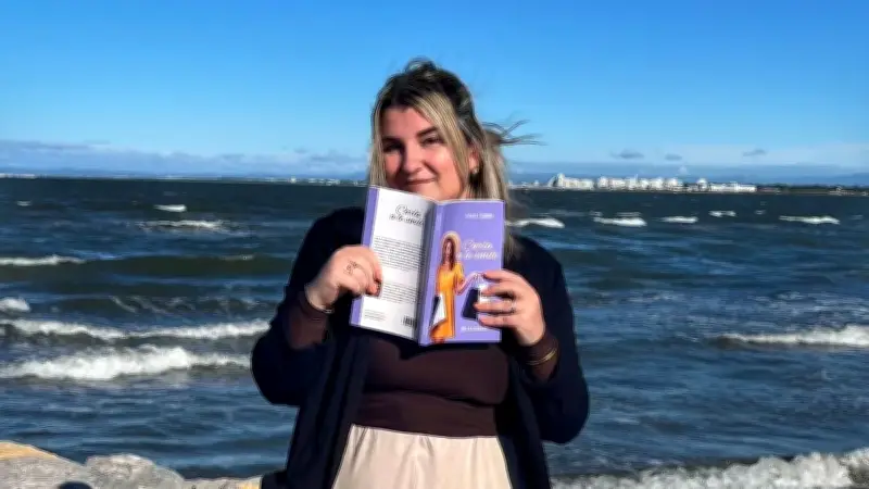 Anaïs Caubel publie "Carla a le smile", un roman optimiste
