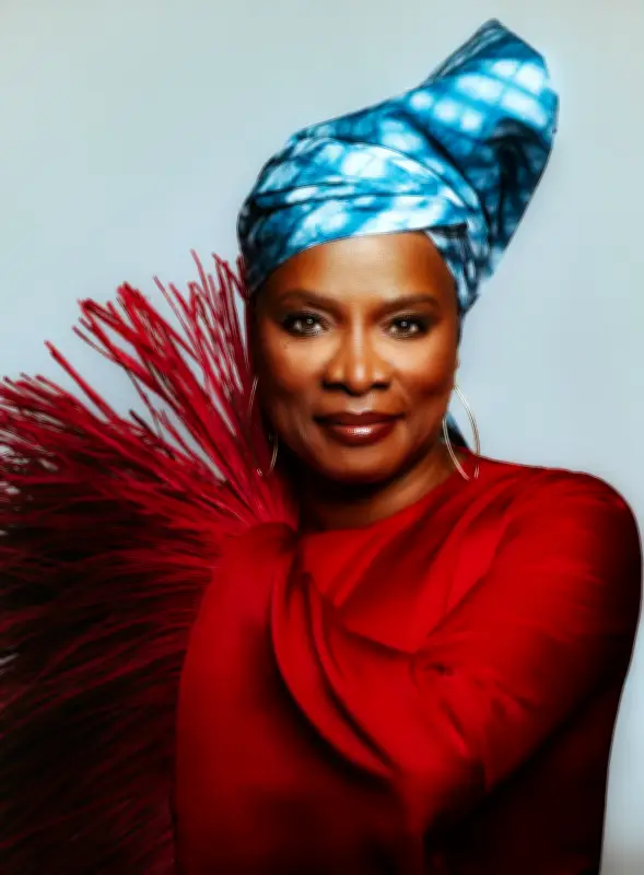 Angélique Kidjo : la joie comme acte de résistance dans son nouvel album Hope!!