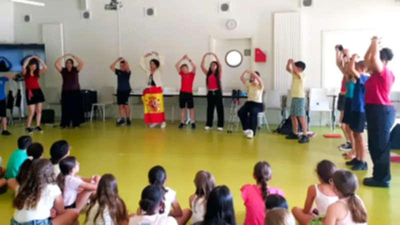 Apprendre l'espagnol en chantant et dansant au collège Boby-Lapointe