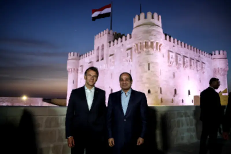 Arabe en France : intégration ou domination ?