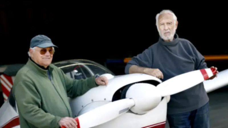 Aérodrome de Champclauson : un trou d'air politique menace l'avenir du CVVG