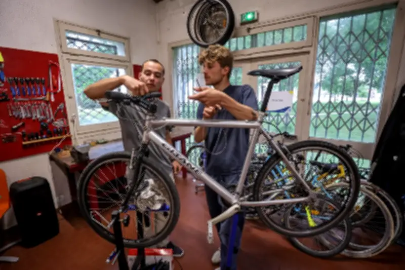 Atelier d'autoréparation vélo à La Rochelle : apprendre à bichonner son deux-roues
